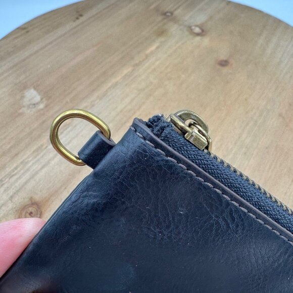 Fossil Black Pebbled Leather Zipper Pouch Clutch small Medium Lined Bag 6” x 4” - Picture 4 of 8